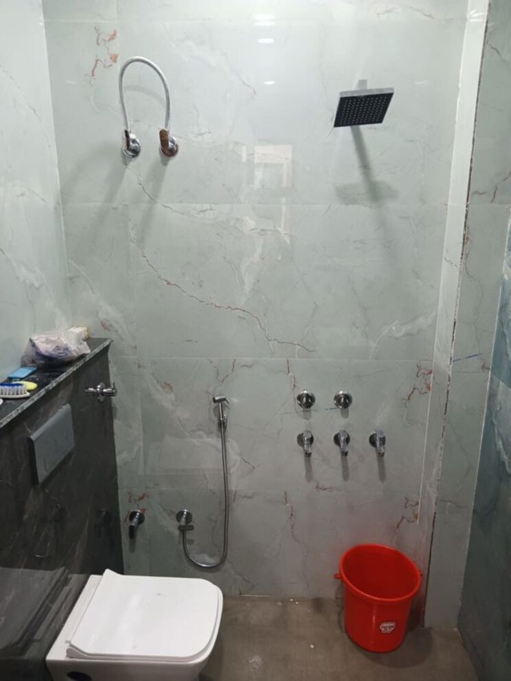 Bathroom, vasundhara sector 1 2 Bedroom 1200 Sq.Ft. Apartment In Vasundhara Sector 1 Ghaziabad 9745201
