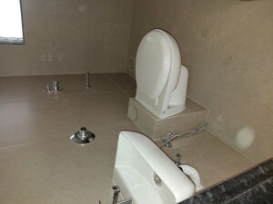 Master Bedroom in 2 BHK Apartment at Je and Vee Madhuban, Malad East – for Sale