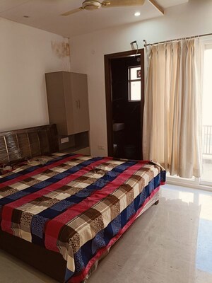 Bedroom in 3 BHK Builder Floor at Pir Machalla – for Rent