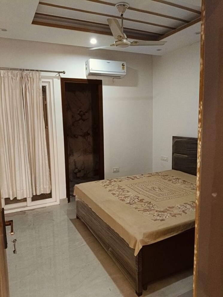Bedroom, pir machalla 3 Bedroom 1500 Sq.Ft. Builder Floor In Pir Machalla Zirakpur 9745688