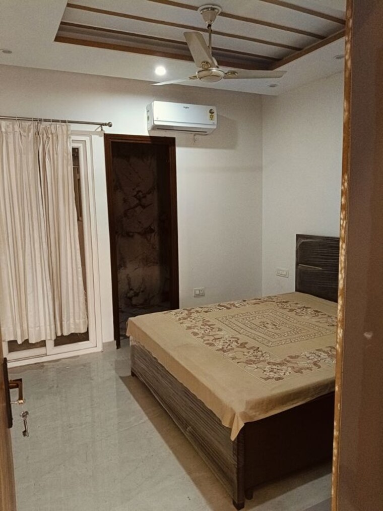Bedroom, pir machalla 3 Bedroom 1500 Sq.Ft. Builder Floor In Pir Machalla Zirakpur 9745688