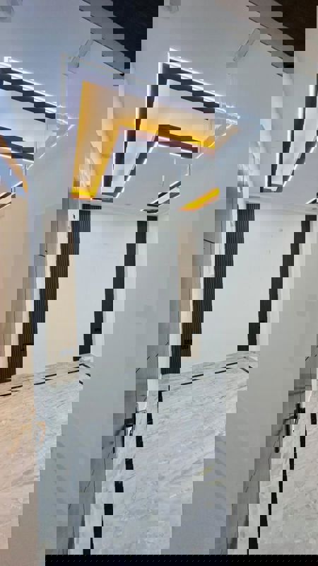 5 BHK Builder Floor For Sale in Sector 4