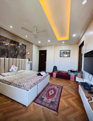 Bedroom in 3 BHK Builder Floor at Ansal API Esencia, Sector 67 – for Sale