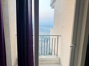 Building Lobby in 3 BHK Builder Floor at Uttam Nagar – for Sale