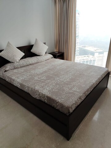 Bedroom in 3 BHK Apartment at Lodha The Park, Century Mills – for Rent