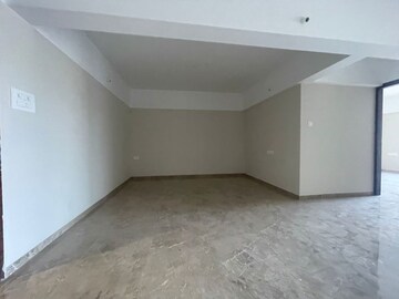 Room in 3.5 BHK Apartment at Rohan Kritika, Sinhagad Road – for Sale