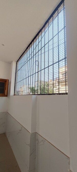 Room in 3 BHK Independent House at Patiala Road – for Rent