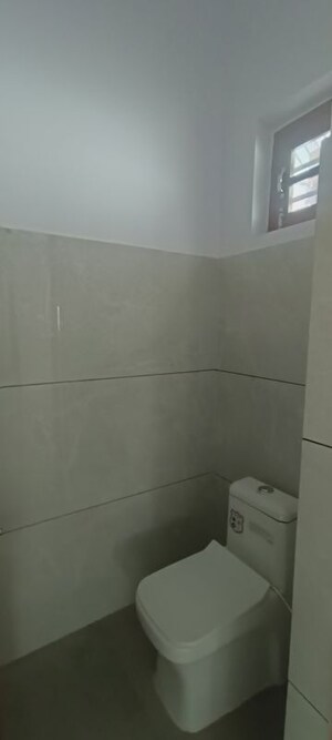 Furnished Amenities in 3 BHK Independent House at Patiala Road – for Rent