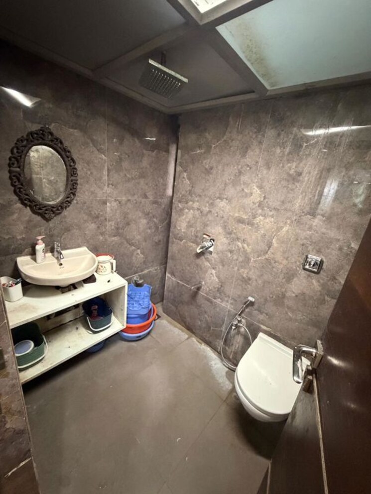 Bathroom, ashok-smruti 2 Bedroom 1117 Sq.Ft. Apartment In Andheri East Mumbai 9745708