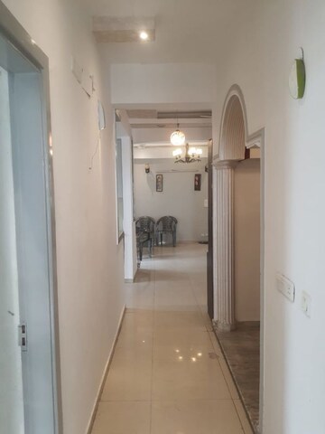 Building Lobby in 3 BHK Apartment at Prateek Wisteria, Sector 77 – for Rent