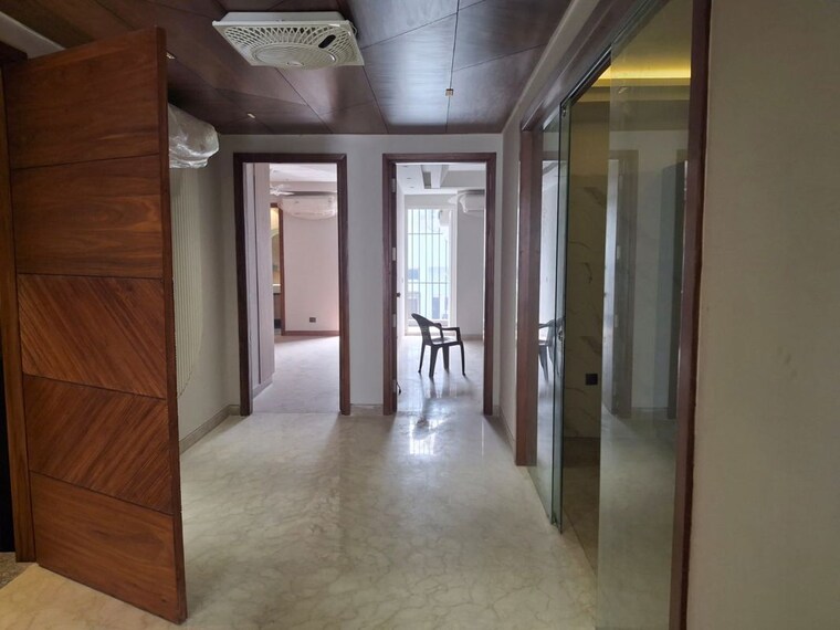 Room, greater kailash i 3 Bedroom 1920 Sq.Ft. Builder Floor In Greater Kailash I Delhi 9746008