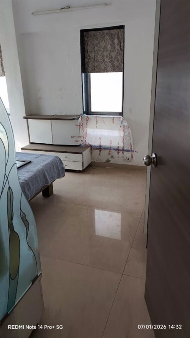 Bathroom, arvind-kunj 2 Bedroom 800 Sq.Ft. Apartment In Tardeo Mumbai 9746059