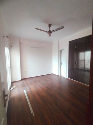 Bedroom in 3.5 BHK Apartment at Aims Golf City, Sector 75 – for Rent