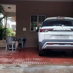 Parking in 4 BHK Villa at Mani Enclave Yapral, Yapral – for Sale