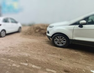  Plot – Exterior View View at Patiala Road - for Sale