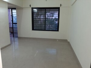 Room in 2 BHK Apartment at Daulat Nagar, Anand Nagar – for Rent