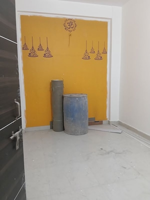Living Room in 4 BHK Builder Floor at Rajendra Nagar Sector 2 – for Sale