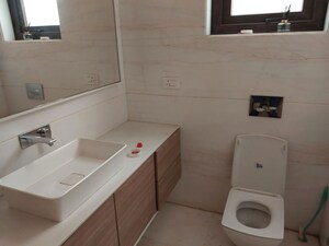 Bathroom in 6+ BHK Villa at Sector 117 – for Rent