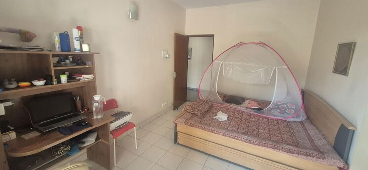 Bathroom, kolte-patil-lapis-lazuli 4 Bedroom 3000 Sq.Ft. Apartment In Koregaon Park Pune 9746456