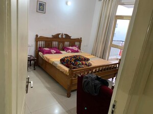 Bedroom in 3 BHK Apartment at Green Valley Residencia, Ghazipur – for Rent