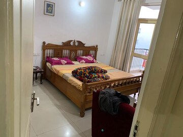 Bedroom in 3 BHK Apartment at Green Valley Residencia, Ghazipur – for Rent