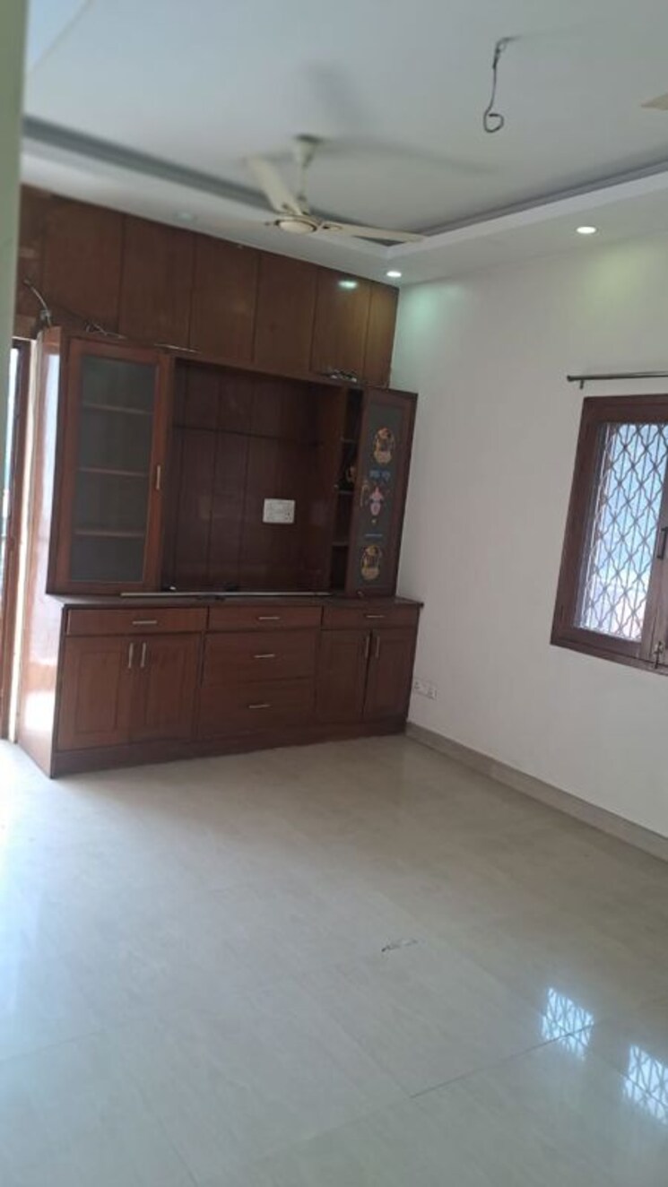 Room, malviya nagar 2 Bedroom 1200 Sq.Ft. Builder Floor In Malviya Nagar Delhi 9746466