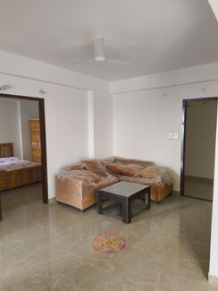 3 BHK + Extra Room Apartment For Rent in Vardhman Empire Estate