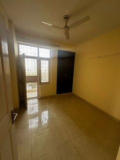3 BHK + Pooja Room Apartment For Rent in Tulip Orange