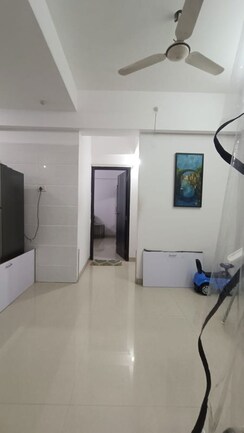 2 BHK + Pooja Room,Study Room,Extra Room Apartment For Rent in Lower Parel West