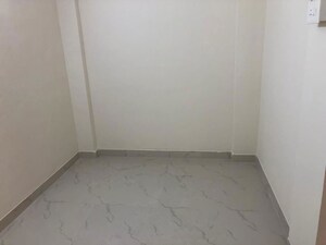 Room in 1 BHK Apartment at Dhareshwar Park, Sinhagad Road – for Rent