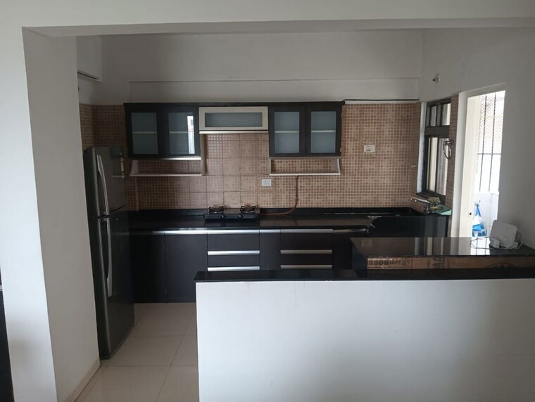 Kitchen, lunkad-amazon 2 Bedroom 850 Sq.Ft. Apartment In Viman Nagar Pune 9746541