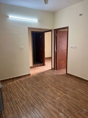 Room in 2 BHK Apartment at Marathahalli – for Rent