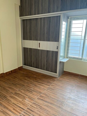 Room in 2 BHK Apartment at Marathahalli – for Rent