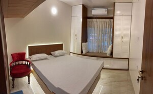 Team Area in 3 BHK Apartment at Camelot Society, Viman Nagar – for Rent