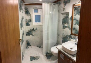 Team Area in 3 BHK Apartment at Camelot Society, Viman Nagar – for Rent