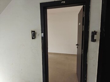 Room in 3 BHK Apartment at Camelot Society, Viman Nagar – for Rent