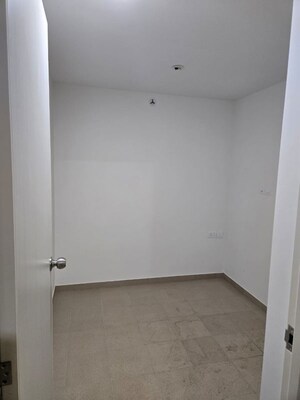 Room in 2 BHK Apartment at Kolte Patil Raaga, Hennur Road – for Sale