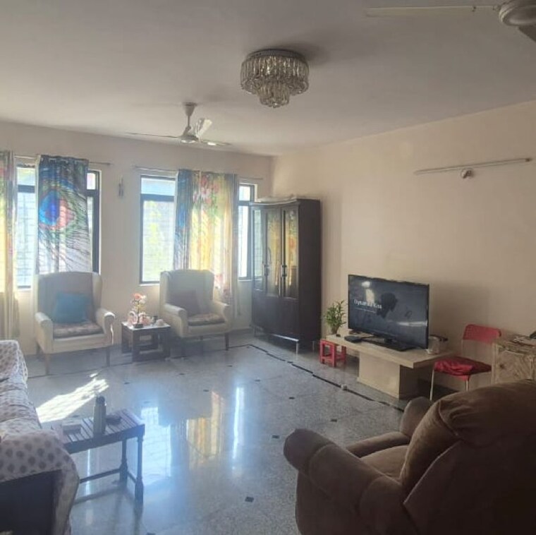 Living Room, koregaon park 4 Bedroom 3000 Sq.Ft. Apartment In Koregaon Park Pune 9746811