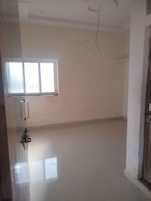 Room in 1 BHK Builder Floor at Bhiknoor – for Rent