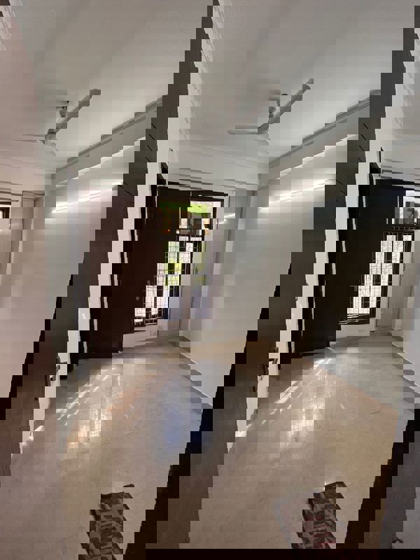 2 BHK Builder Floor For Rent in Paryavaran Complex