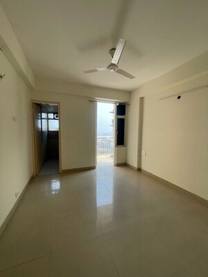 Room in 3 BHK Apartment at Mittal Rajnagar Residency, Raj Nagar Extension – for Sale