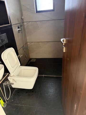 Bathroom in 3 BHK Apartment at Classic Oceanic, Mahim – for Sale