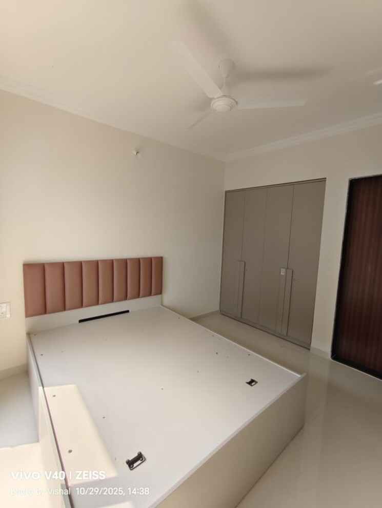 Room, raunak-bliss 1 Bedroom 550 Sq.Ft. Apartment In Ghodbunder Road Thane 9747053