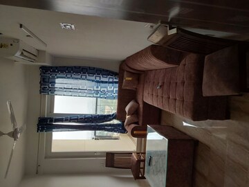 2 BHK Apartment For Rent in Ansal Royal Heritage, Sector 70