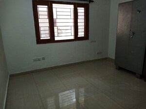 Room in 3 BHK Apartment at Patels Golf Links, Yapral – for Sale