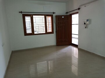 Room in 3 BHK Apartment at Patels Golf Links, Yapral – for Sale
