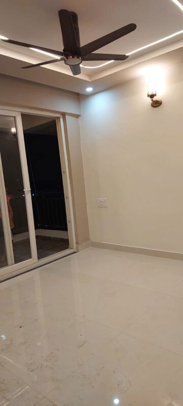 Bedroom in 5 BHK Apartment at Sahakara Nagar – for Rent