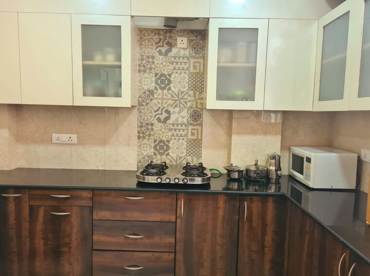 Kitchen, sukhdev vihar 3 Bedroom 484 Sq.Yd. Apartment In Sukhdev Vihar Delhi 9747265