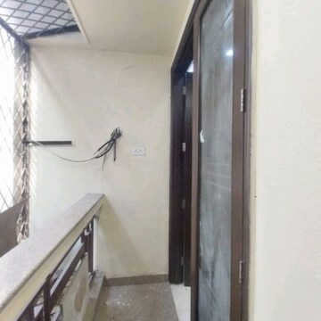 Furnished Amenities in 2 BHK Builder Floor at Saket – for Rent