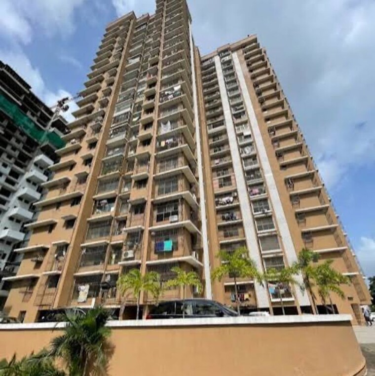 Exterior View, behram baug 1 Bedroom 400 Sq.Ft. Apartment In Behram Baug Mumbai 9747350